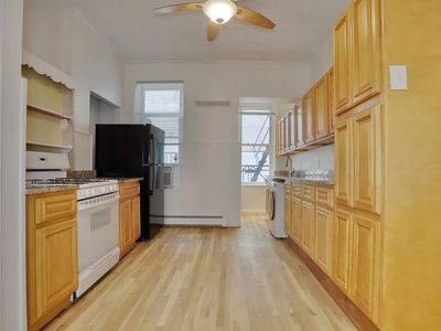 402 Grand St Unit 202, Hoboken, NJ, 07030