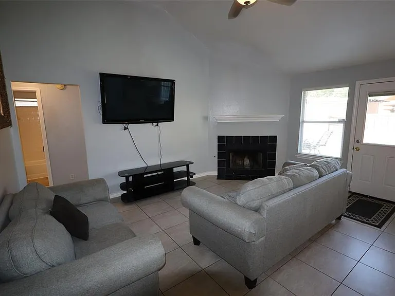 7003 Apperson St — Photo 9
