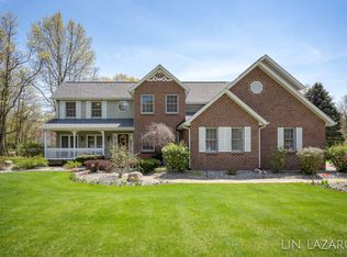 5075 Queen Victoria Ln, Kalamazoo, MI 49009