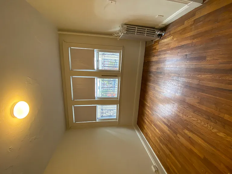 1630 Commonwealth Ave #17 — Photo 3