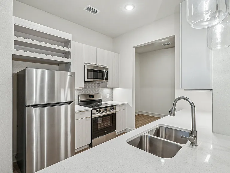 Sopra Luxury Living — Photo 51