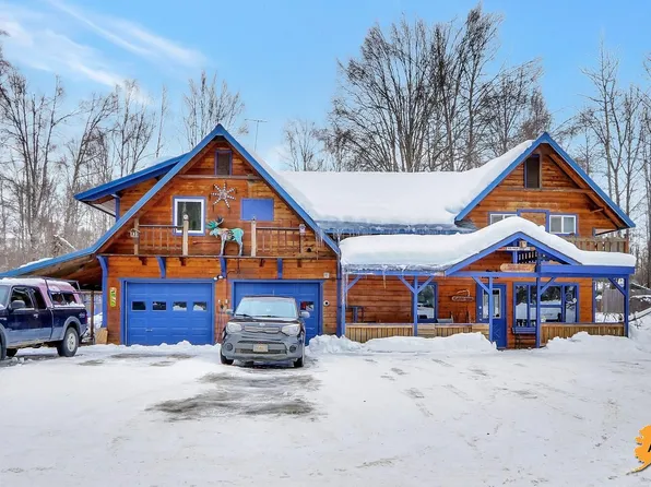 13712 E 2nd St, Talkeetna, AK 99676