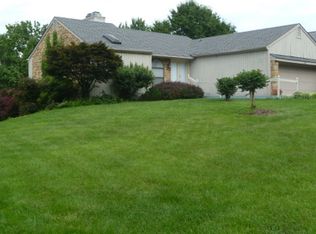 1942 McVitty Rd, Salem, VA 24153