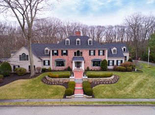 6 Stafford Rd, Lynnfield, MA 01940