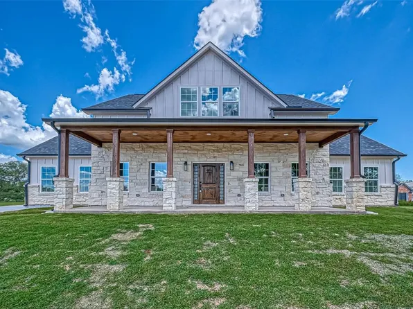 206 Cattle Drive Trl, Angleton, TX 77515