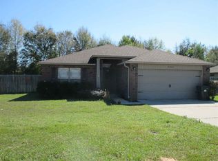 6001 Autumn Pines Cir, Pace, FL 32571
