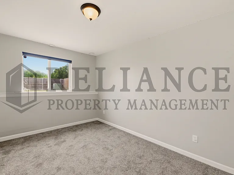 1726 N Black Oak Ct — Photo 40