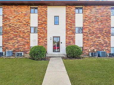 8 Ross Drive