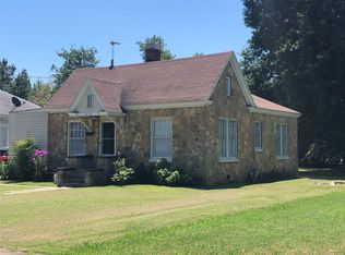 817 W Canadian Ave, Vinita, OK 74301