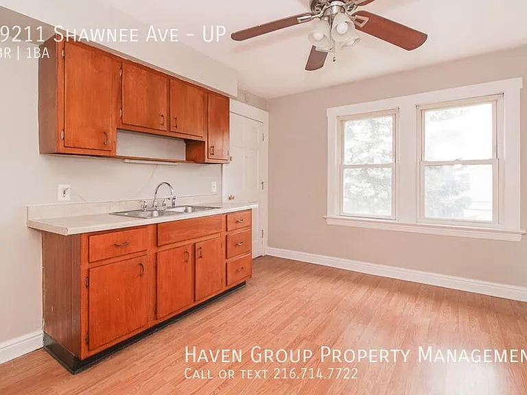 19211 Shawnee Ave #UP — Photo 8