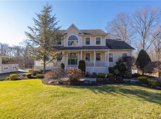 83 Old Haverstraw Rd, Congers, NY 10920