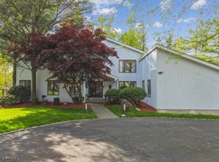 12 Tall Pine Ln, Short Hills, NJ 07078