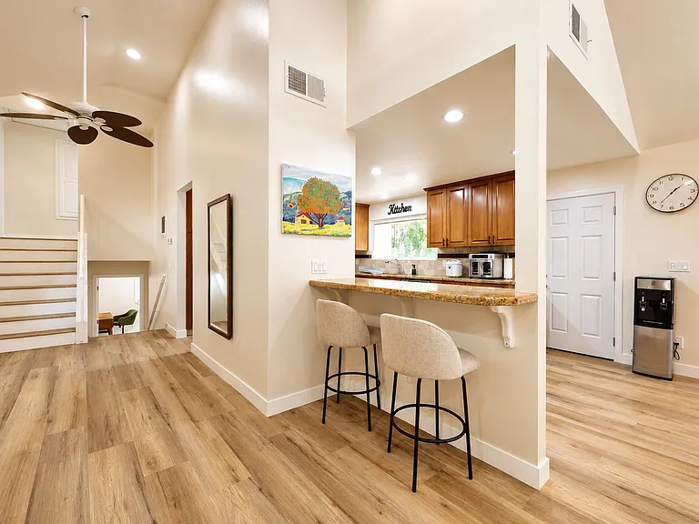 412 Phlox Ct — Photo 4