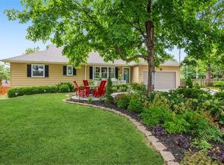 10832 Glen Arbor Rd, Kansas City, MO 64114
