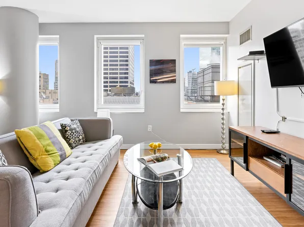 70 West 45th Street 30D image 1 of 8