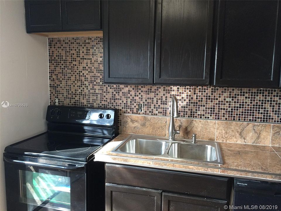 1st image of 9015 NE 4th Avenue Rd #9015