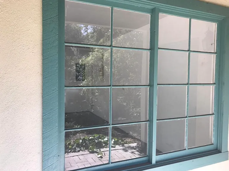 2225 Chapala St — Photo 34