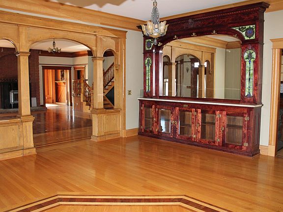 5th image of 897 Rail Rd