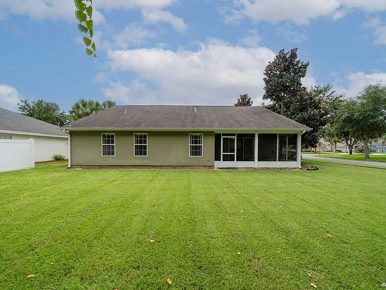 106 Middleburg Dr — Photo 24