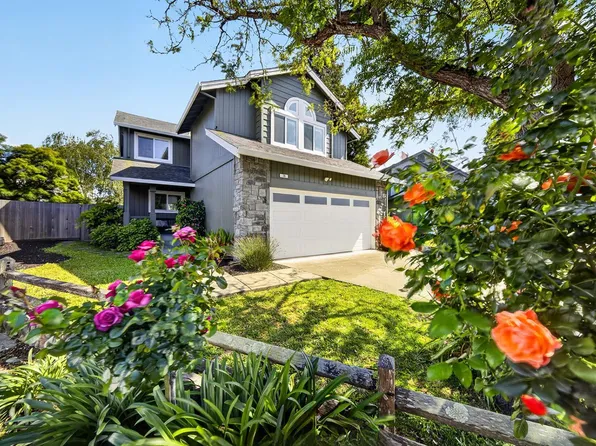 26 Jason Court, Petaluma, CA 94954