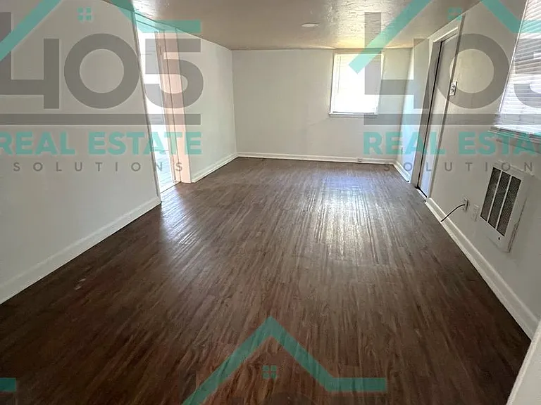 2125 SW 26th St. — Photo 6