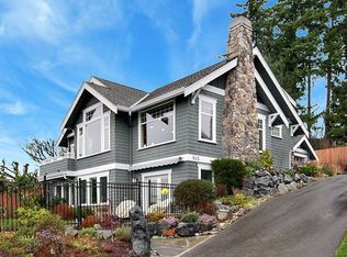 925 8th Ave S, Edmonds, WA 98020