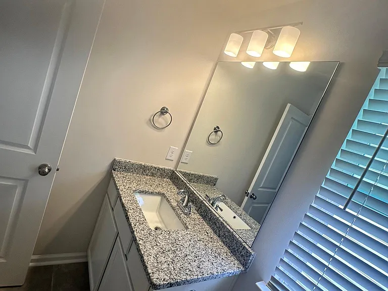 808 Spring Orchard Dr — Photo 25