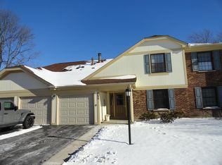 735 Plum Tree Ct APT A1, Wheeling, IL 60090