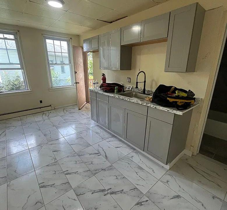 1st image of 67 Harrison Ave #1L