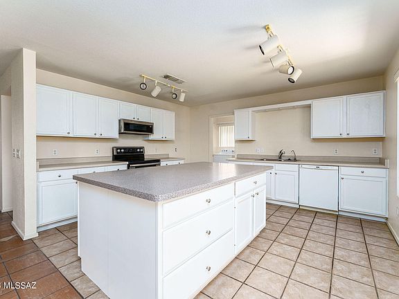 2nd image of 3477 N Crystal Hill Ave