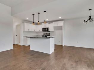 4378 W Riley St, Springfield, MO 65802