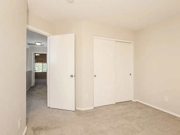 3142 E Kristal Way — Photo 12
