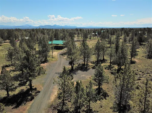 13905 SW Airstrip Ln, Culver, OR 97734