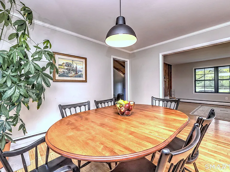 79 Meadow Wood Rd — Photo 8