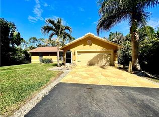 4275 11th Ave SW, Naples, FL 34116