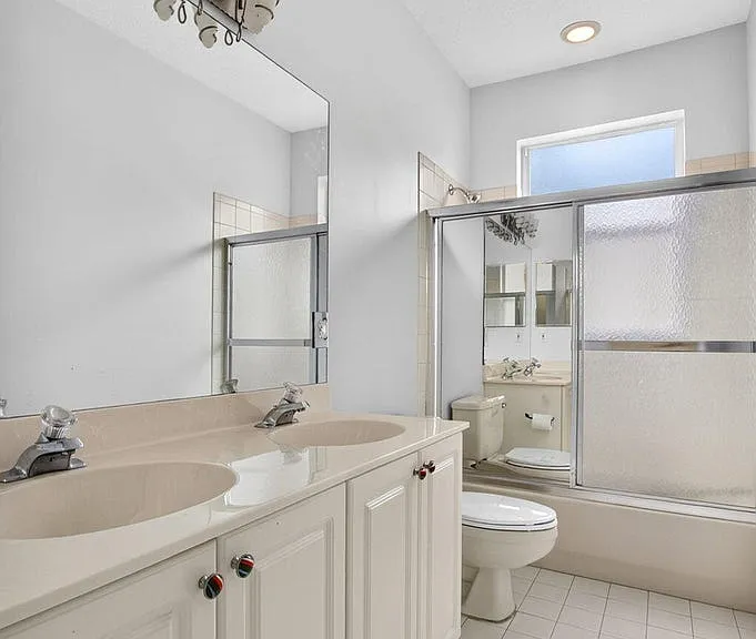 5346 Vallejo Ter — Photo 1