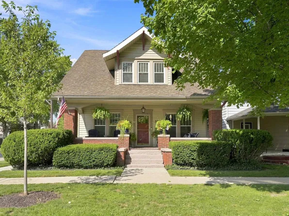 809 S Jackson St, Auburn, IN 46706