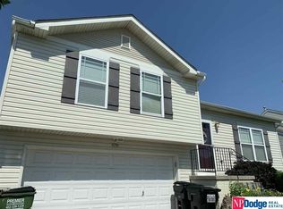 8216 S 161st Ave, Omaha, NE 68136