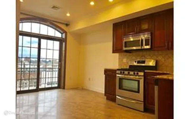 Rented by Douglas Elliman | media 10