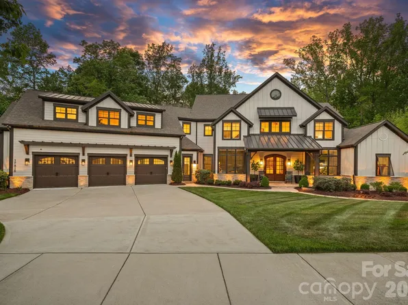 17416 Gillican Overlook Rd, Davidson, NC 28036