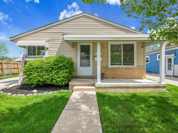 23323 Allor St, Saint Clair Shores, MI 48082