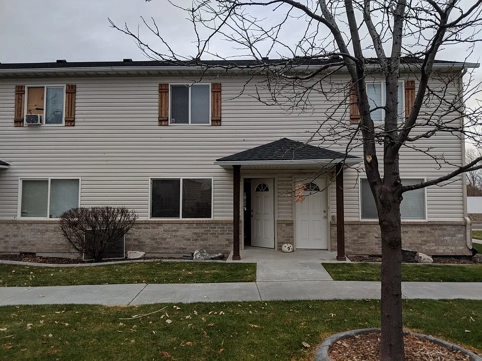 614 Sunflower Rd