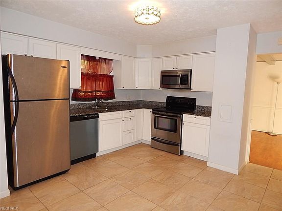 5th image of 6787 Glenallen Ave