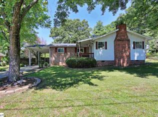 154 Woodridge Cir, Greenville, SC 29607