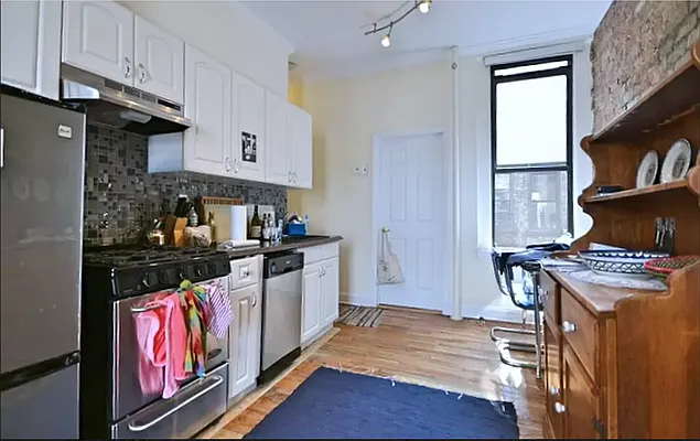 Rented by Nest Seekers International | media 5