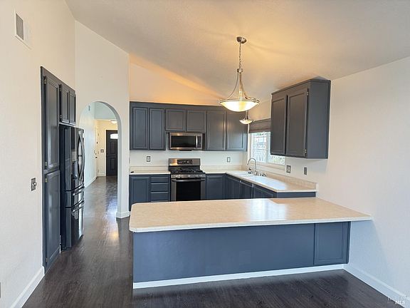 4th image of 1366 Marigold Place