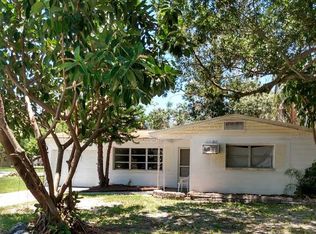 2436 Whitman St, Clearwater, FL 33765