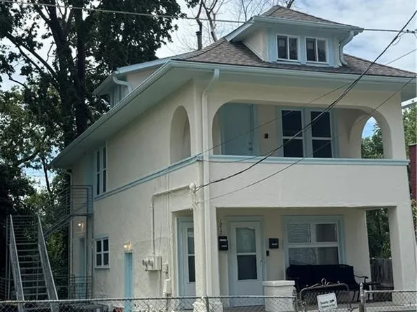 1217 W 21st St, Kansas City, MO 64108