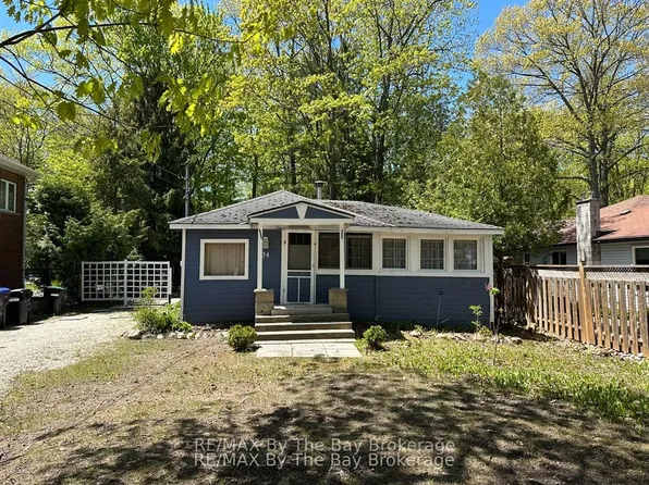134 Sunnidale Rd, Wasaga Beach, ON L9Z 2S8