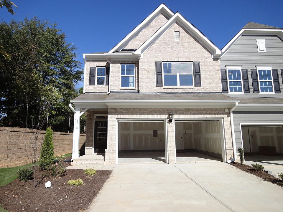 1st image of 1118 Sky Top Dr